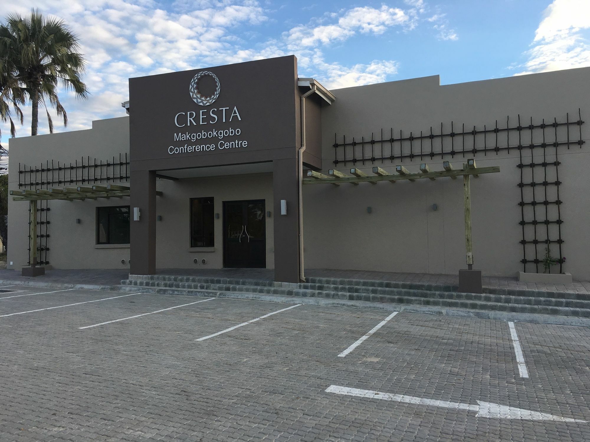 Cresta Maun Hotel Exterior foto